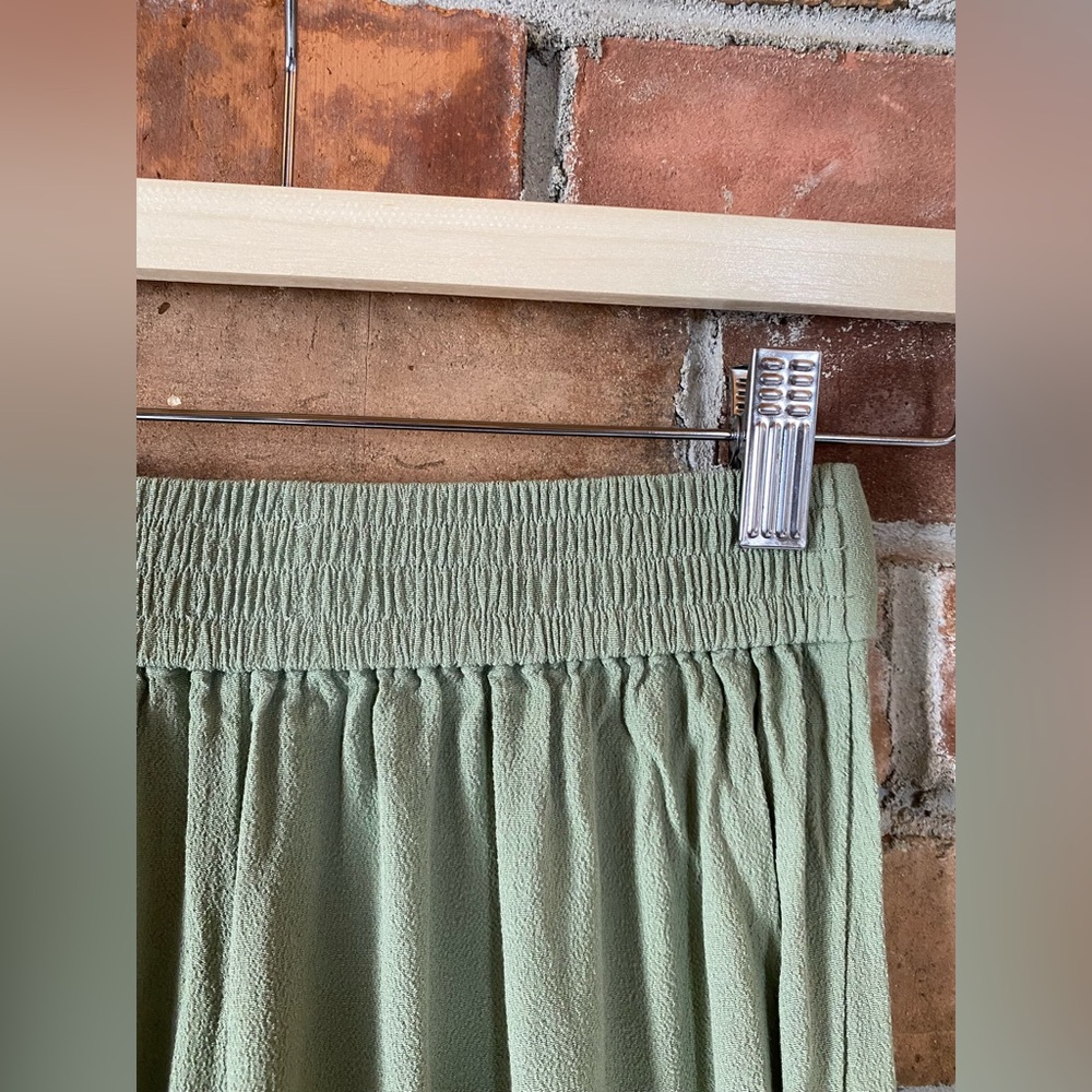 ARITZIA WILFRED faun pants sage green size XS wide leg crop - Picture 5 of 7